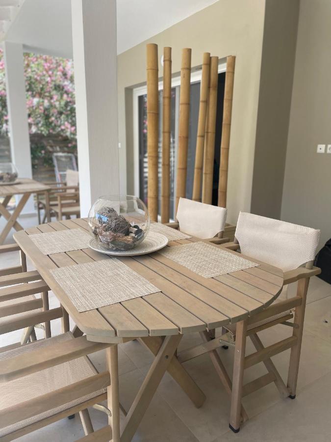 Central Luxury Apartment In Paralia Ofryniou Ofrinion Exterior photo